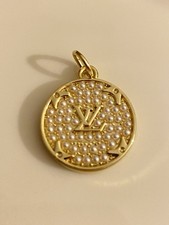 Louis Vuitton Zipper Pull Button Charm