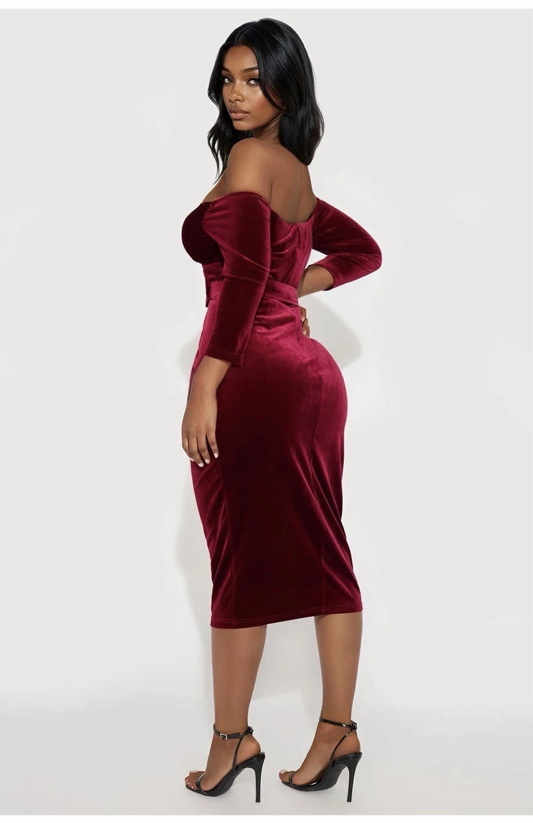 formal women's red off the shoulder dress for date night Long Prom Dresses perfectly highlighting your neckline Janiyah Off-Shoulder Gown - Deep