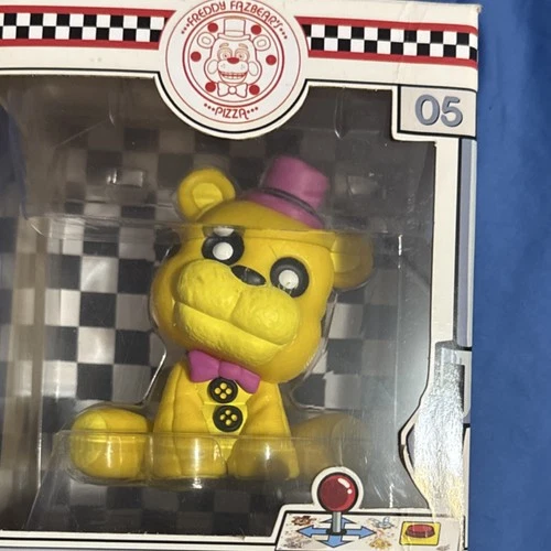 Funko Arcade Vinyl Five Nights at Freddy's Golden Freddy #05 Vinyl Figure