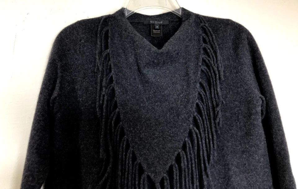 Scoop NYC Sz Small 100% Cashmere Sweater Gray Fringe Neckpiece Detail Side Slits - Image 3 of 4