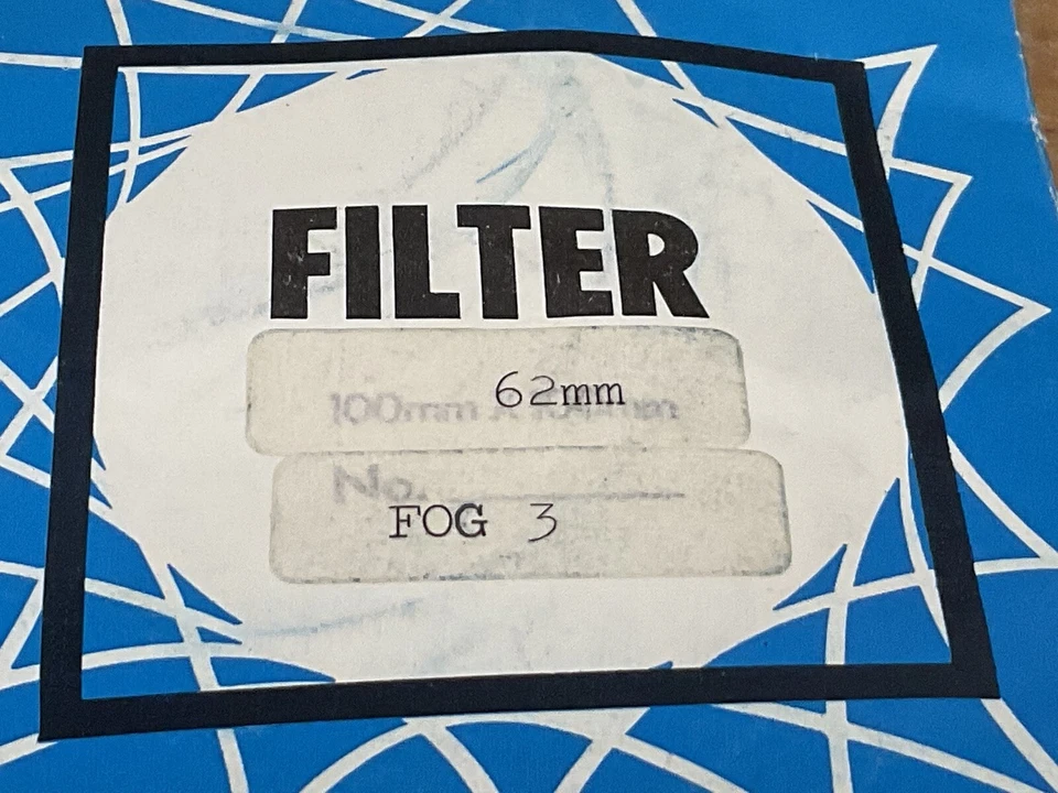 Lee 62mm Fog 3 Lens Filter Soft Focus Effect Photography Accessory - Image 2 of 4