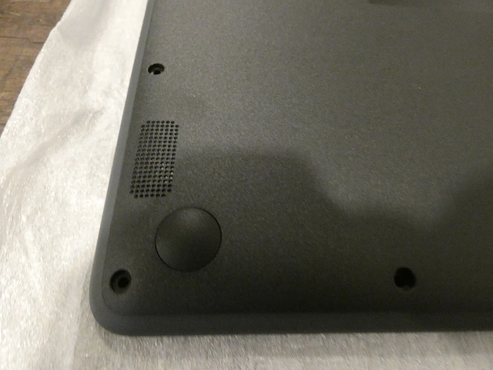 Новый OEM Lenovo 11 300e хромбук нижний базовый чехол 5CB0Q93982 - Изображение 2 из 4