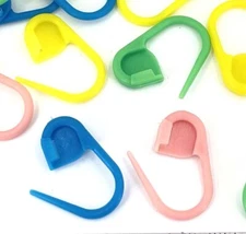 40 Mixed Color Knitting Crochet Locking Stitch Needle Markers Holder Safety Pin