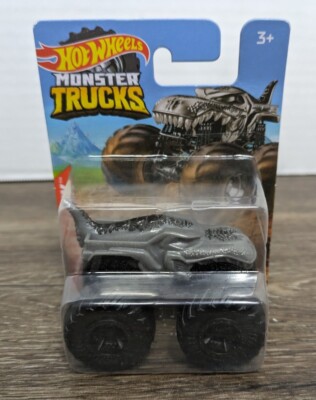 Hot Wheels Monster Trucks MEGA WREX Shark Car 2021 - NEW Sealed 