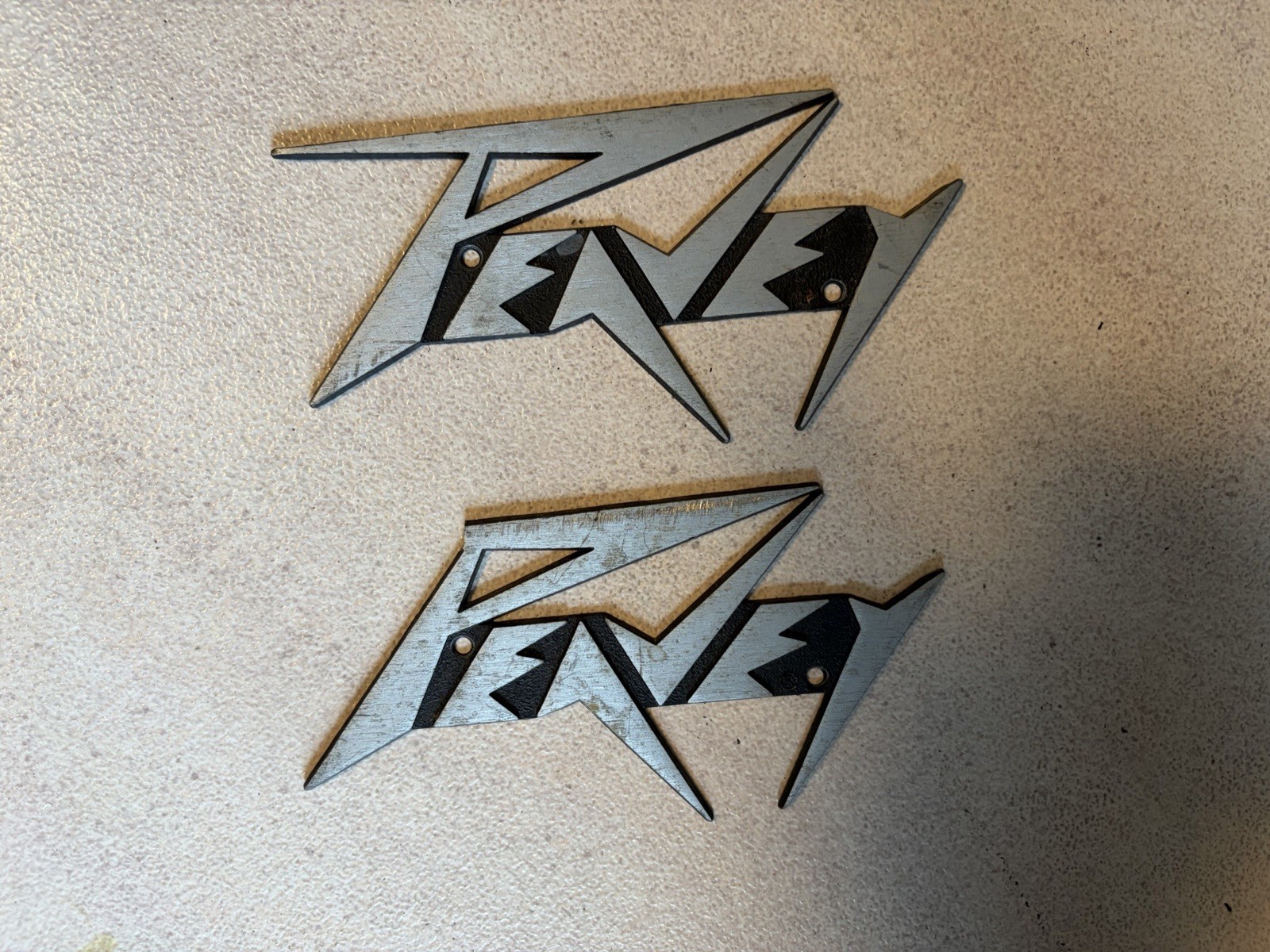 2 Vintage Metal Peavey Logos
