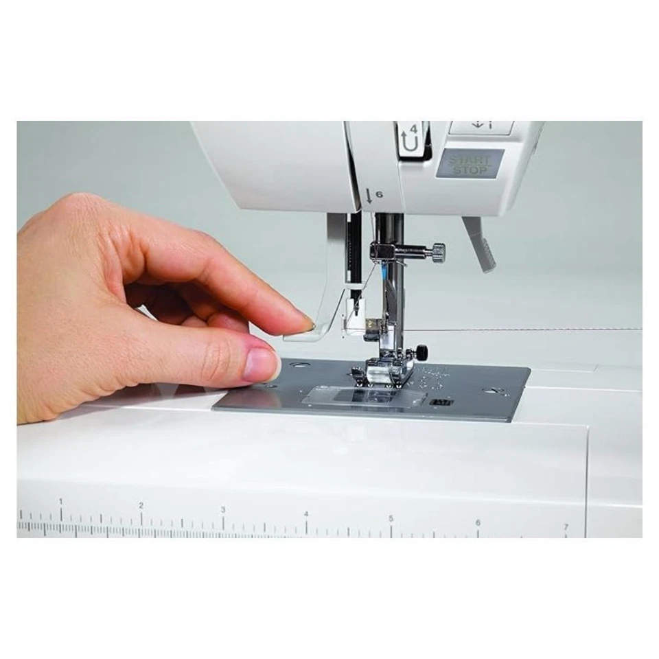 Singer 8060 Computerized Sewing Machine Refurbished ELITE - Image 2 of 4