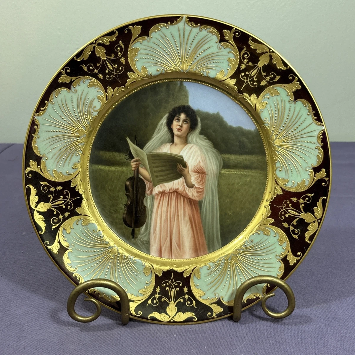 Dresden Plate In Antique Ceramic & Porcelain Plates & Chargers for