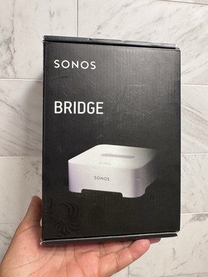 Sonos Connect Bridge (white) excellent with its adapter-excellent