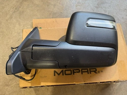 2023-2025 Ram 1500 2500 Driver Left Side Signal Towing Door Mirror OEM