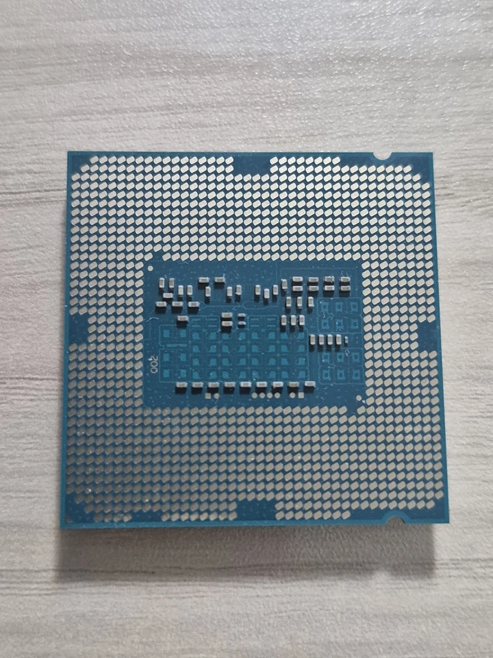 Intel Core i7-4770K SR147 3.50Ghz LGA 1150 Quad Core Desktop CPU Processor - Image 2 of 3