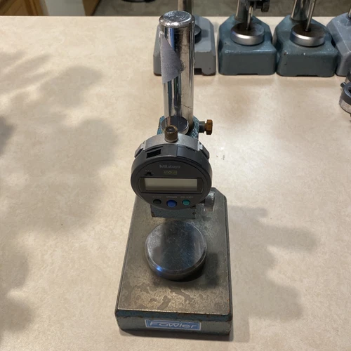 MITUTOYO 543-793 S112TX ELECTRONIC DIAL INDICATOR With Base Stand!