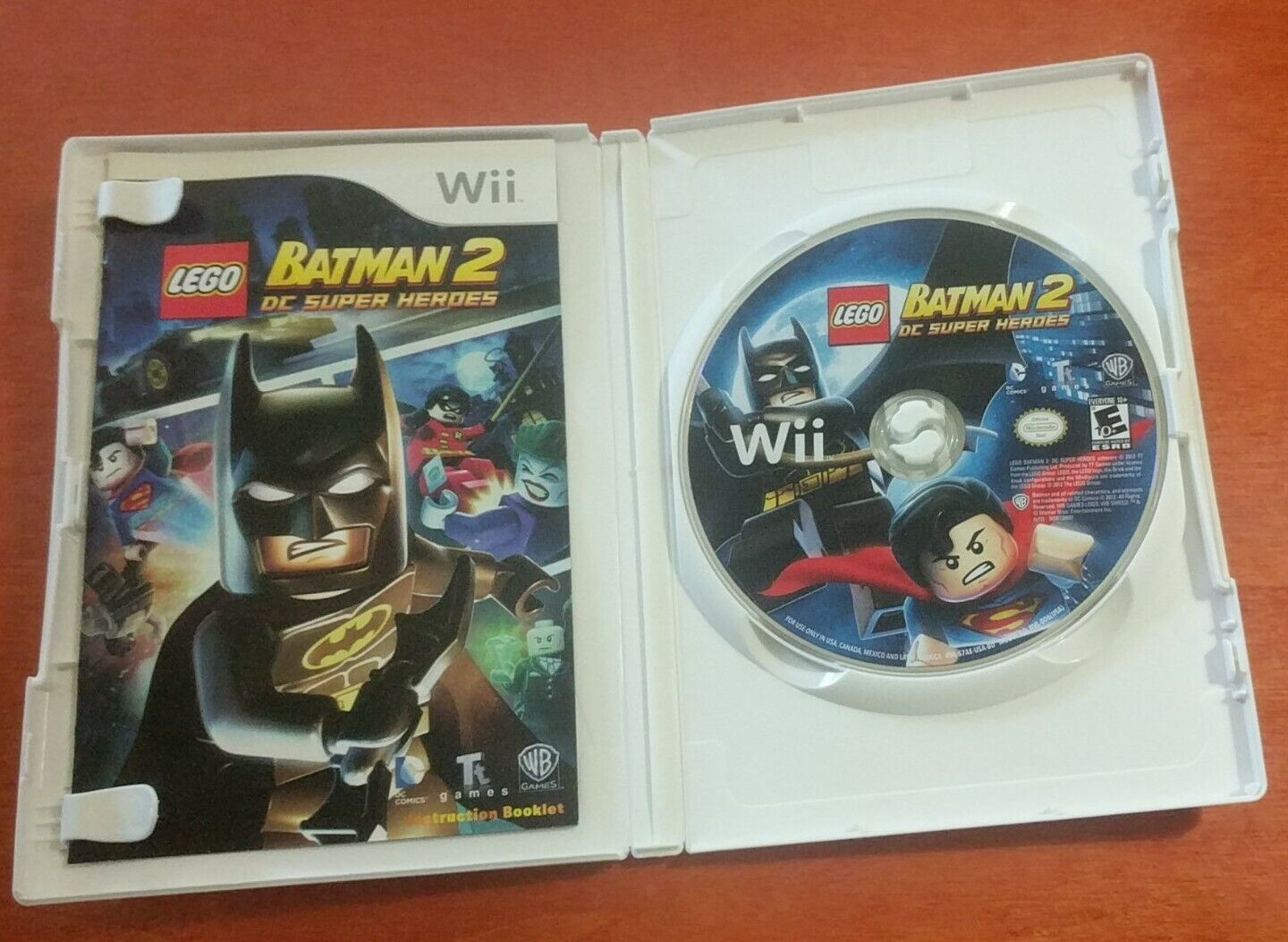  LEGOBatman2: DC Super Heroes - Nintendo Wii : Whv Games: Video  Games