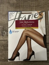 HANES SILK REFLECTIONS ULTRA SHEER CONTROL TOP SHEER TOE Q0B260 LITTLE COLOR CD