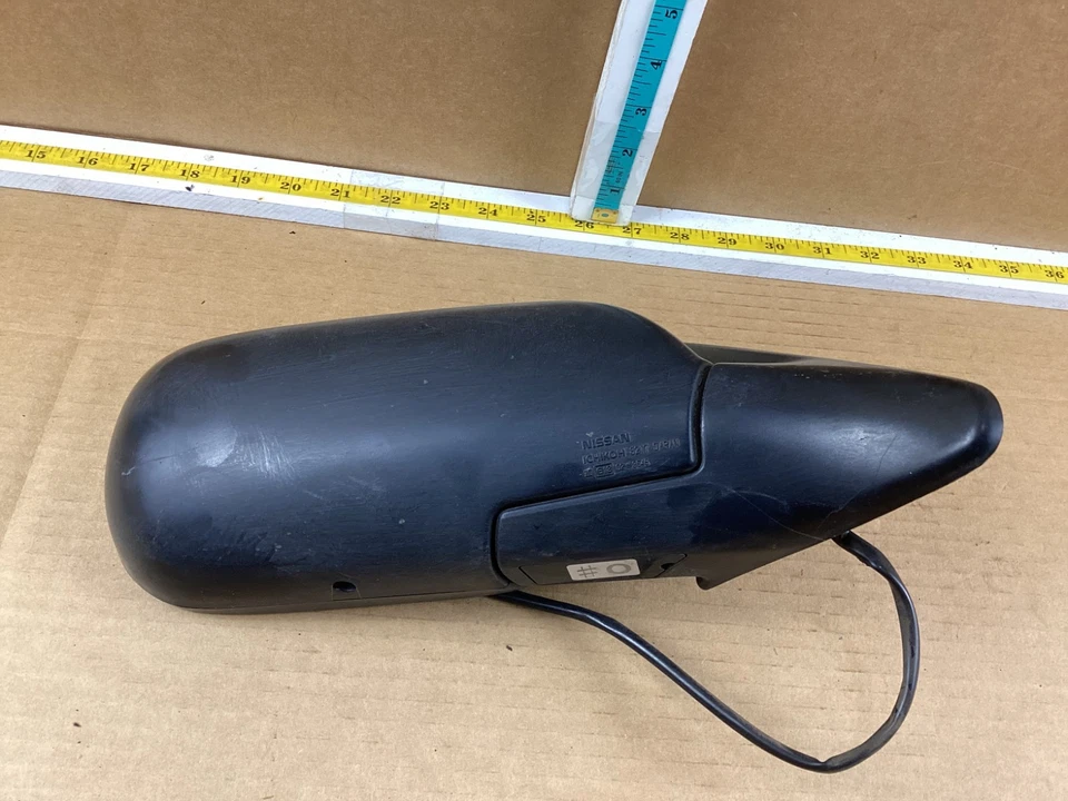 1991-1994 Nissan Maxima Front Right Passenger Side View Mirror Assembly OEM - Image 4 of 4
