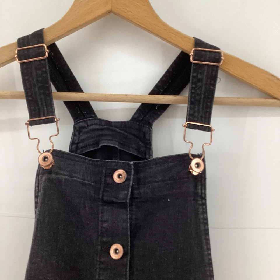 Miss E-Vie Girls Black Button Front Denim Pinafore Dress Age 11-12 Years - Image 2 of 4