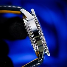 Breitling Navitimer B01 AB0127 46mm Steel Chronograph Blue Dial Box & Papers 8