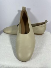 Everlane  Day Glove  Creamy Ivory Leather Flats Size 9