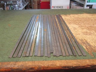 20 Flach Stahl 8mm x 2mm S235JR 1.0038 L 430mm 335mm NeuA