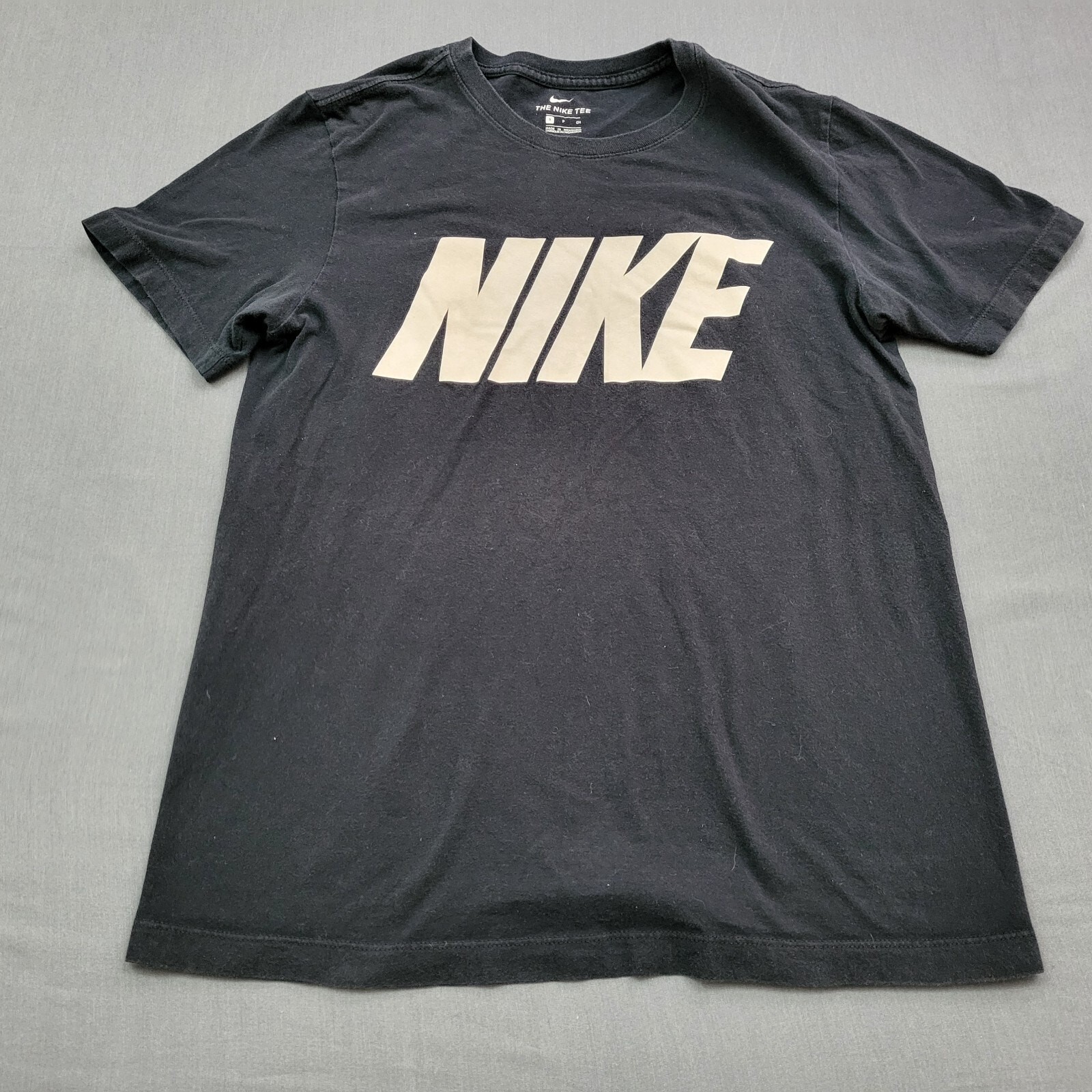Nike Shirt Mens Small S Short Sleeve Spell Out Knit Pullover Black