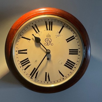 ENGLISH J.J. ELLIOTT 15  MAHOG CASE FUSEE  GALLERY CLOCK + KEY SERVICED,  1920 S
