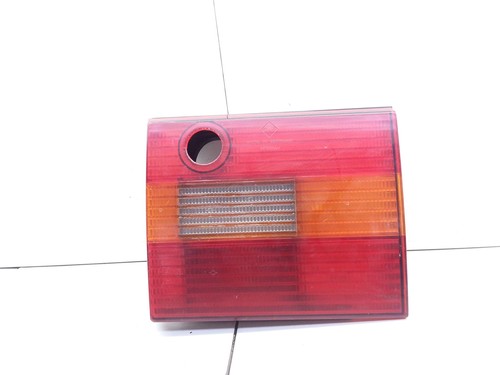Volkswagen PASSAT B4 1996 Vorne rechts Rückleuchte Heckleuchte innen 20373842