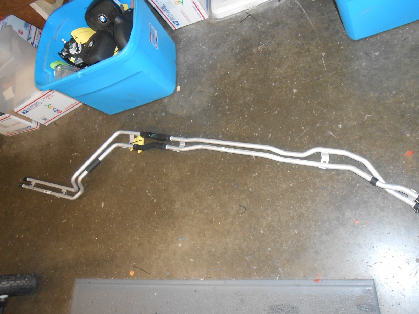 BMW X7 G07 Underfloor Coolant Pipe 64216821662 6821662 / 6821663  