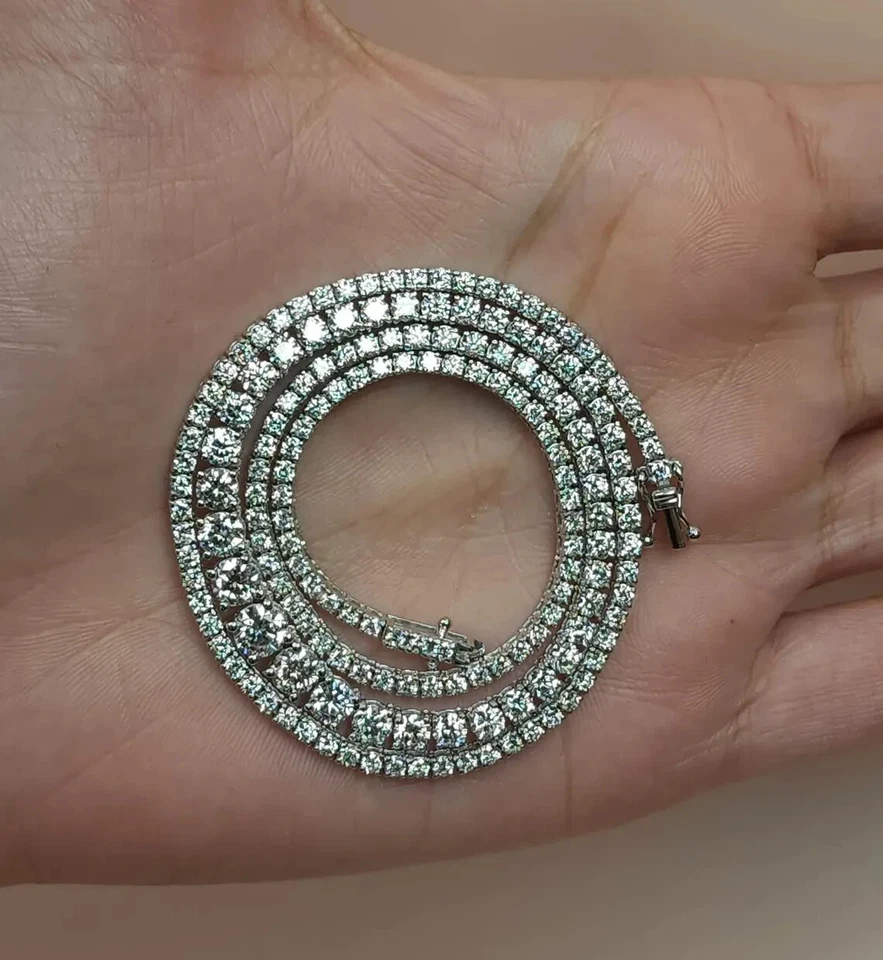 Collar de tenis redondo de 16" de diamantes graduados creado en laboratorio de 20 quilates de oro blanco de 14 quilates Foto 3 de 4