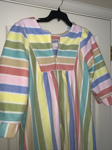 SAYBURY Vintage Beach Ball Rainbow LGBTQ Buttery Soft 1/2 Zip Pastel Robe ❤️tb47 - Picture 4 of 7