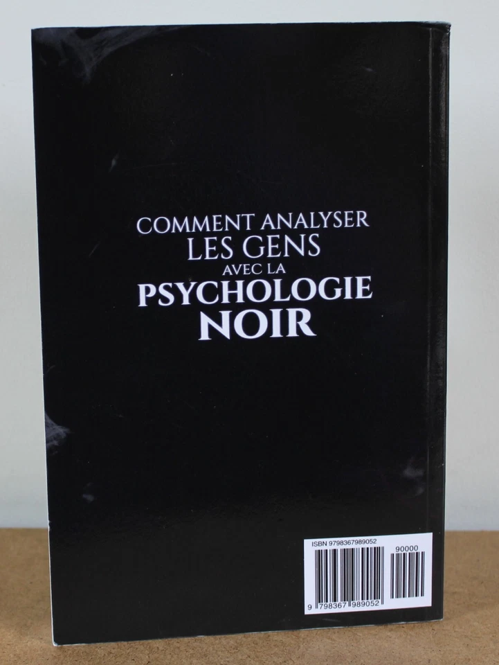Comment analyser les gens avec la psychologie noire Jacob Anderson 2022 - Photo 2/4