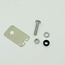  4 PCS  Insulator Kit For TO-220 Pkg w/Mica And Hardware
