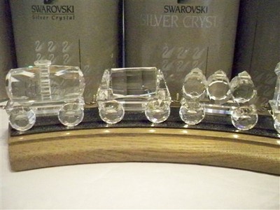 SWAROVSKI Train ６台セット Swarovski Crystal Complete Train Set with Wooden Track (5) Pieces