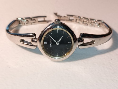 #ad W06 Pulsar V400 X161 Slim 5.5in Silver Tone Black Face Bracelet Watch $1.50