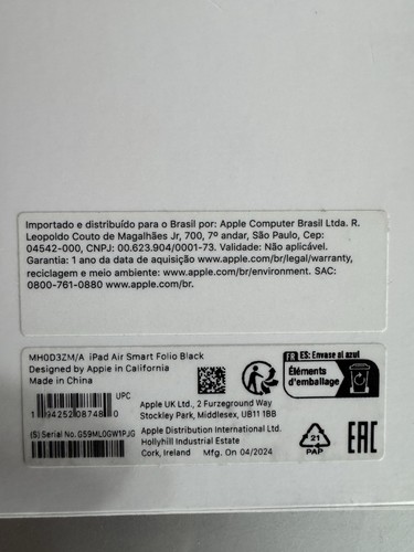 NEW APPLE Smart Folio for Apple iPad Air 10.9" (4th and 5th Generation) - Black - Photo 3/4