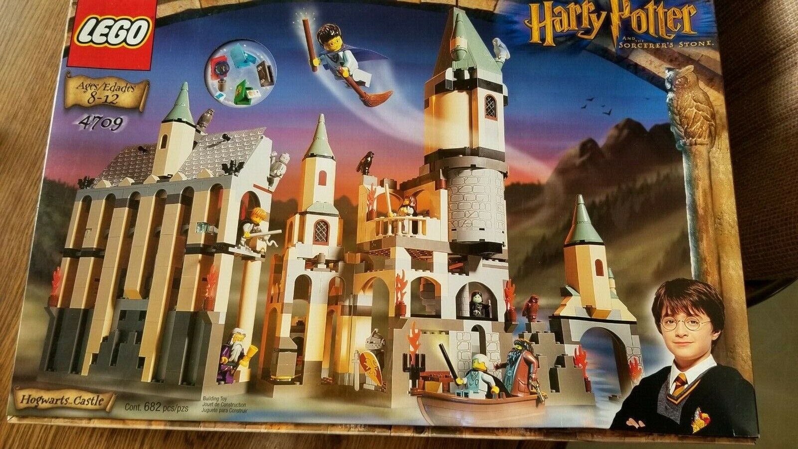 Harry Potter 2001 Lego set 4709 Hogwarts Castle - original box - Built Once