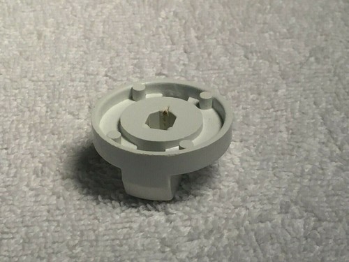 Munsey Buffet Range R92 Burner - Replacement Parts Knob White - Picture 3 of 8