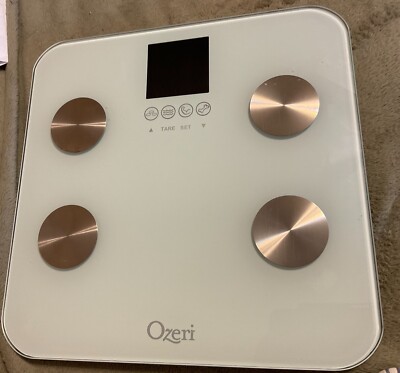 Ozeri bathroom scale 440 lb/ 200 kg capacity. BMI index used once mint green