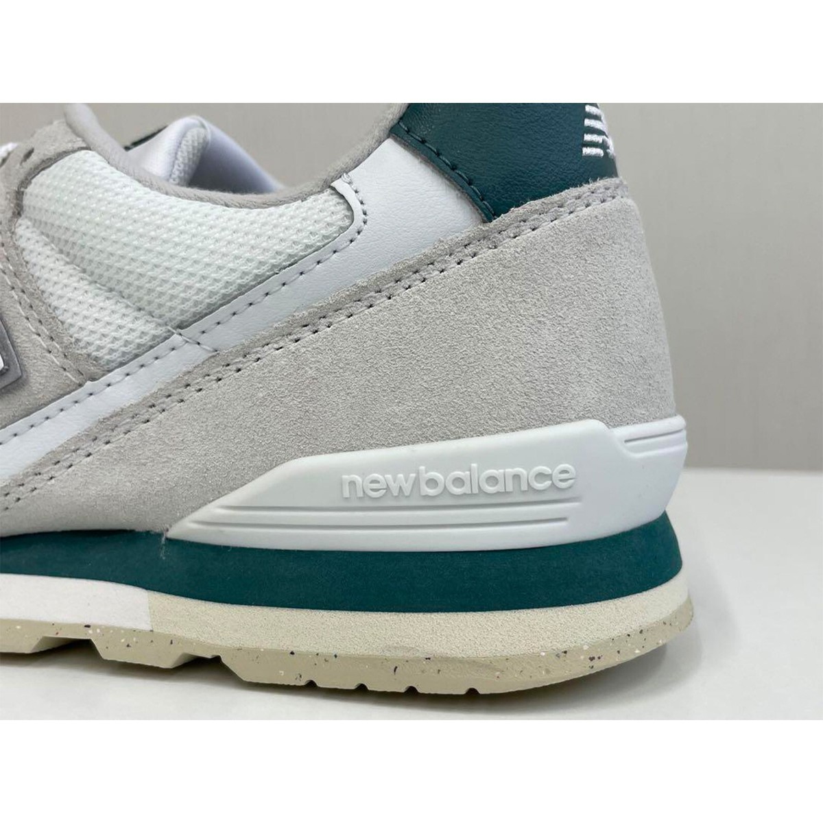 New Balance WL996TJ2【24cm】 New Balance 996v6 WNS Tennis Shoe - New Spruce | Midwest