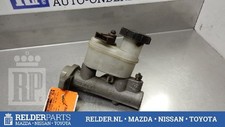 Maître-cylindre de frein Nissan ALMERA