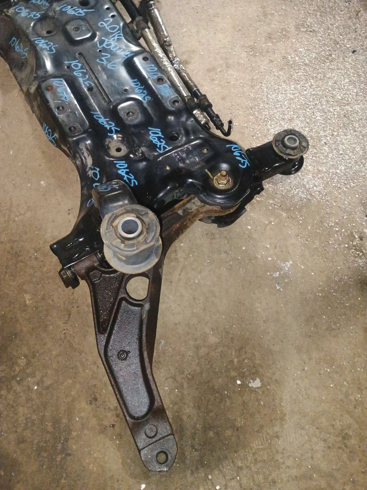 09-20 TRAVEL CARAVAN 08-16 TOWN COUNTRY FRONT ходовая часть колыбель поперечный член - Изображение 2 из 4