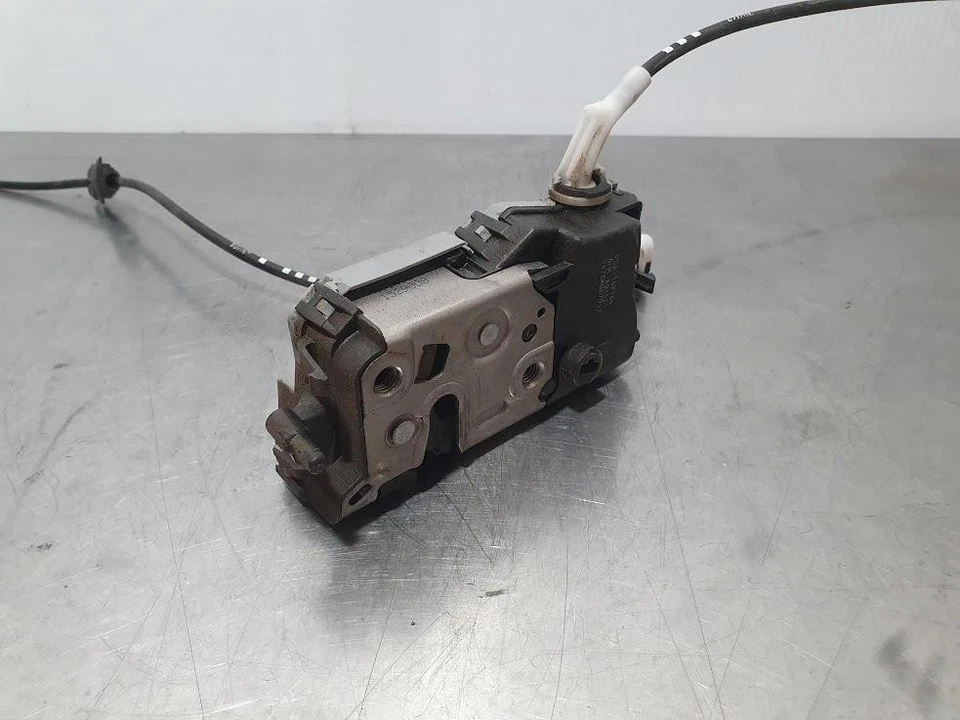 PEUGEOT 308 LOCK MECHANISM RIGHT REAR DOOR LOCK, T7, HATCH/WAGON, 09/07-12/13 07 - Image 4 of 4