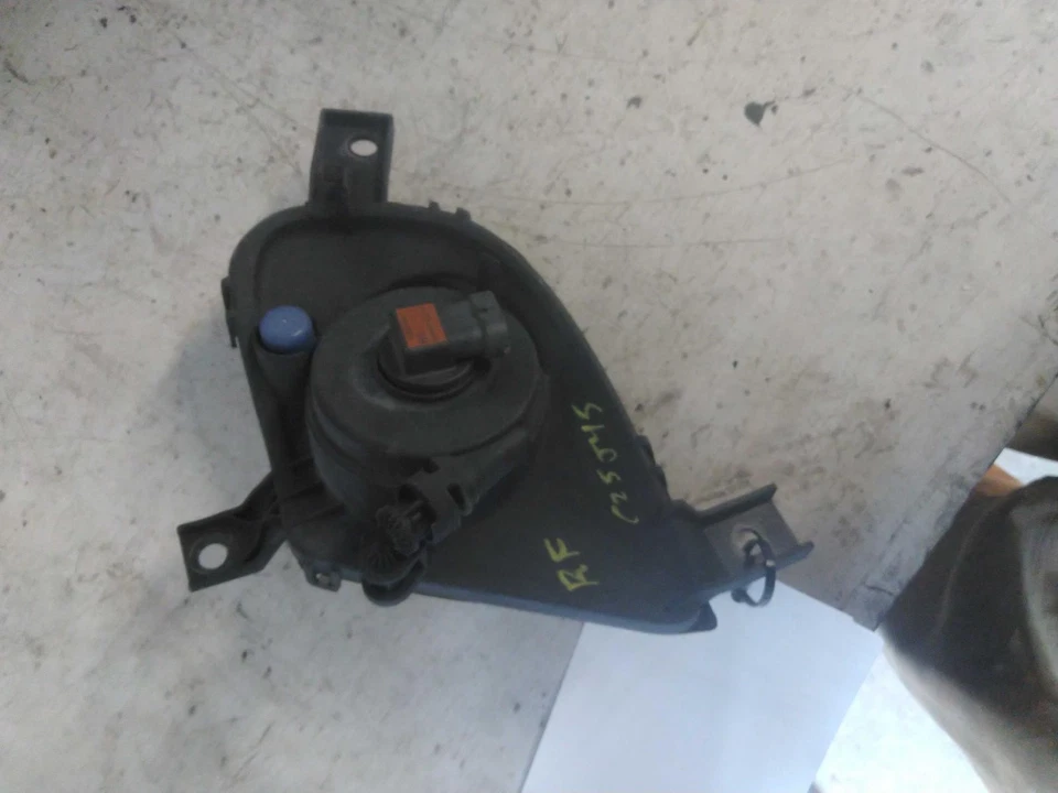 Used Driving Light fits: 2009 Bmw 328I Fog-Driving Sdn w/o M-aerodynamic package Foto 3 de 4