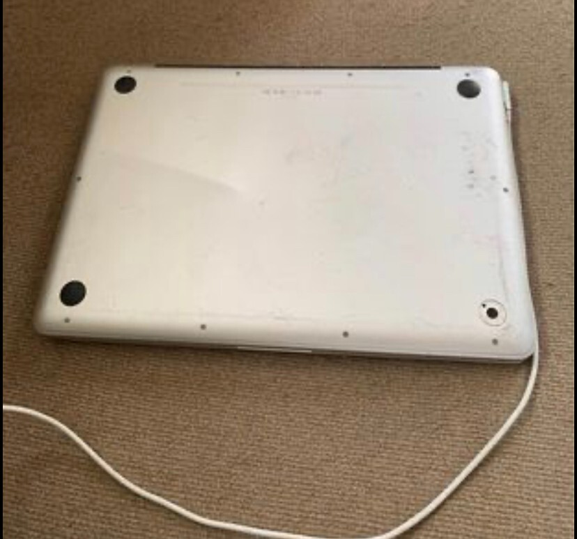 Macbook Pro Mid 2009 13inch | eBay