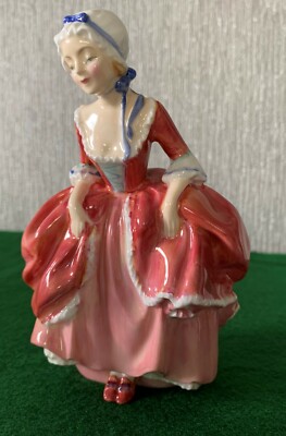 ROYAL DOULTON PORZELLAN LADY FIGUR PUPPE GOODY ZWEI SCHUHE MODELL Nr HN 2037 TOP