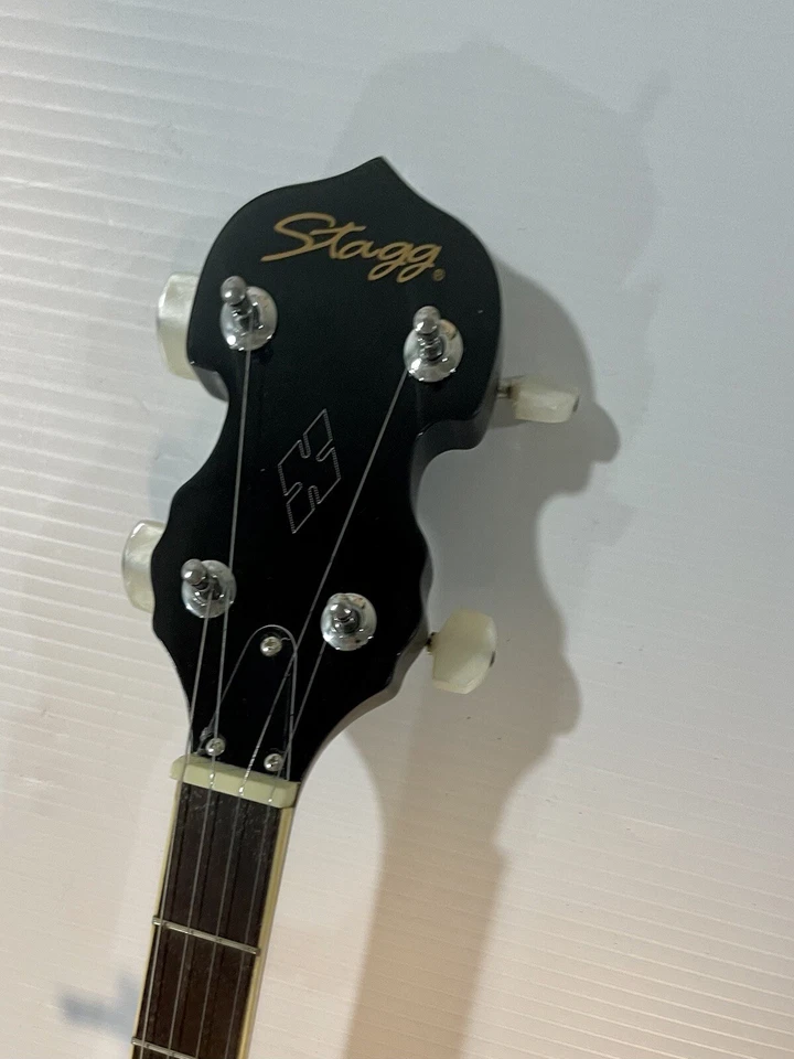 Stagg BJM30 DL 5-String Bluegrass Banjo Deluxe with Metal Pot & Hard Case Velvet - Image 4 of 4