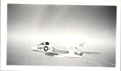 Douglas F4D ''Skyray'' Fighter Jet Plane Photo (3 x 5)