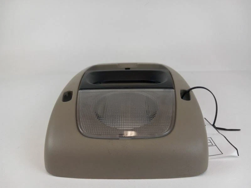 Ford Explorer 2008 mapa delantero luces domo Foto 2 de 4