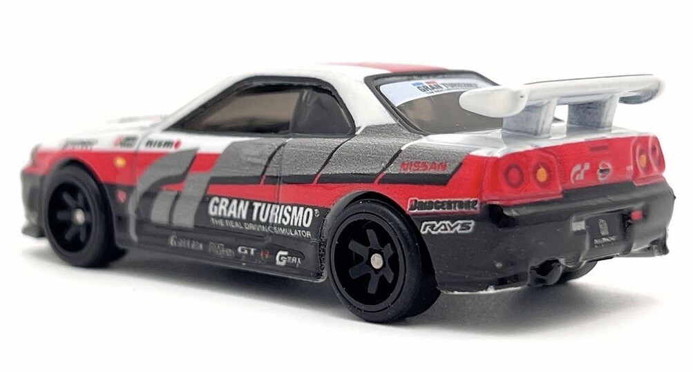HOT WHEELS NISSAN SKYLINE GT-R R34 GRAN TURISMO POP CULTURE