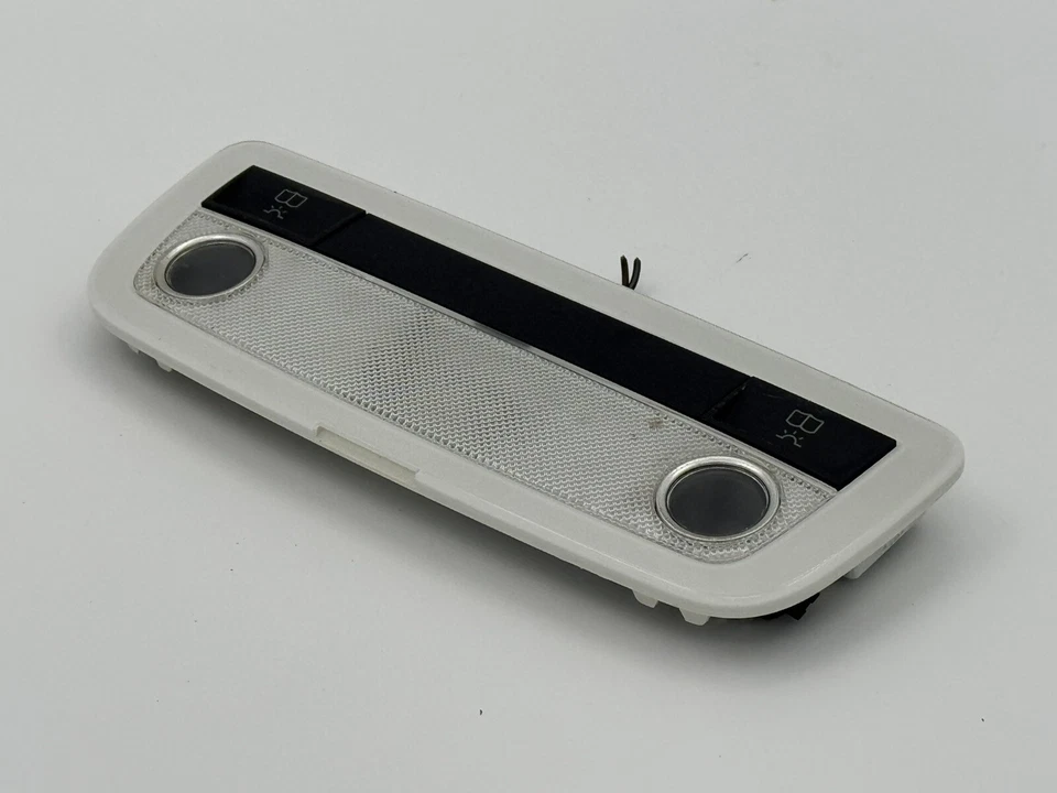 08-21 Mercedes W204 C250 SL400 GLK350 Rear Overhead Dome Light Lamp Oem - Image 2 of 4