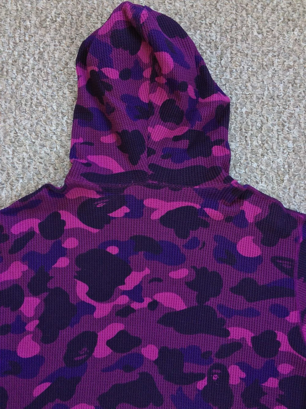 A BATHING APE (BAPE) Felpa con cappuccio e zip intera termica mimetica viola OG Bape