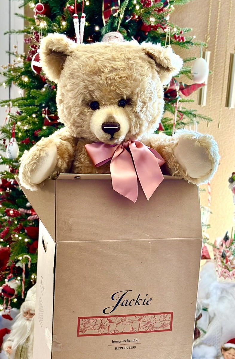 Steiff Studio Jackie Replica 1953 Bear 408533 Limited Steiff Studio Jackie Replica 1953 Bear 408533 Limited